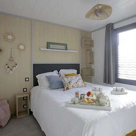 Holiday home Le Cetri - Welkeys Saubrigues
